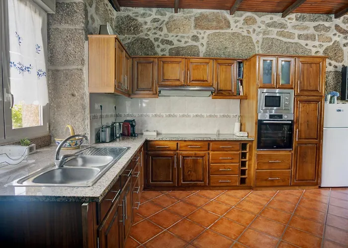 Quinta Oliveiras * اركوس دي فالديفيز